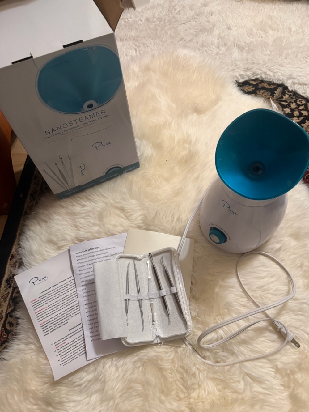 NEW Pure Nano Steamer Facial Spa in Teal/White